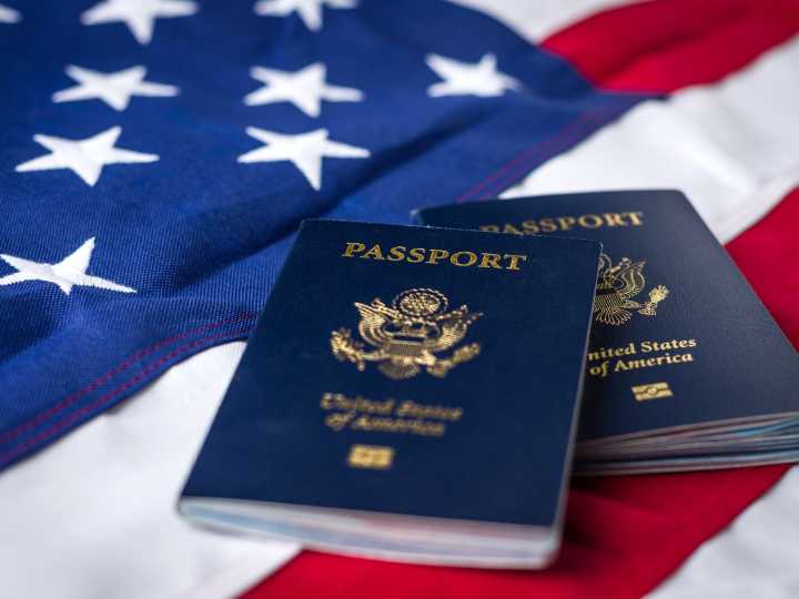 Quiénes pueden solicitar un pasaporte de EEUU y qué formulario necesitan