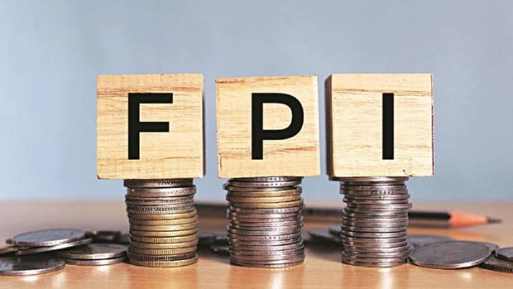 FPIs pump Rs 14,610 cr into Indian equities in  Oct; halt 3