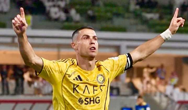 ¡Dos más a la cuenta y tan solo faltan 48! Cristiano Ronaldo llega a 952 goles como profesional