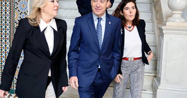 Juanma Moreno invita a Pedro Sánchez al Debate del estado de la Comunidad: "Si quiere debatir conmigo, estoy dispuesto"