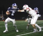 Prep football: Panthers take advantage of Mavs’ miscues in 39