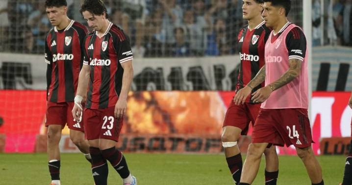 Un jugador de River se disculpó tras la eliminación ante Racing: «Jamás imaginé encontrarme en esta situación»