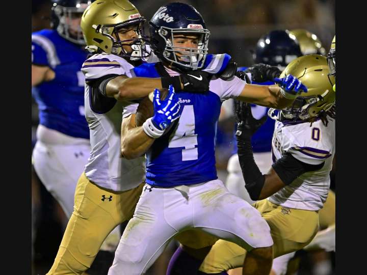 Whitesboro football ends season in first round of states with loss to Union-Endicott: ‘I think we got physically beat up’