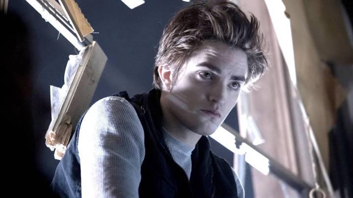 Twilight: Jackson Rathbone Recalls Thinking Another Harry Potter Star Got Edward Cullen Role