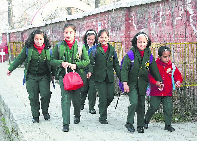 Bhopal News: Schools To Start After 8:30 AM As Severe Cold Wave Strikes City