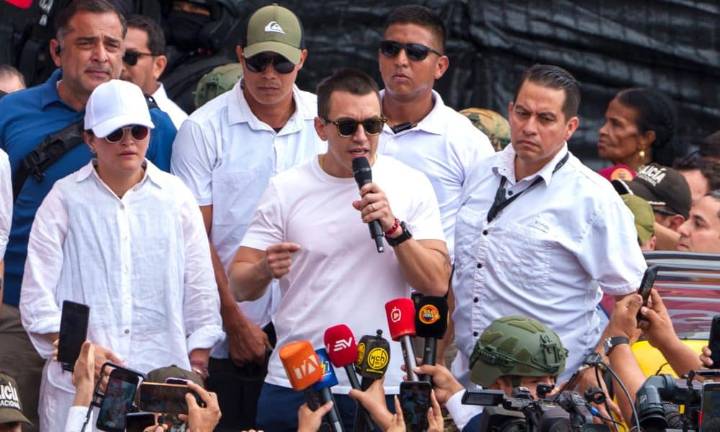 Noboa asegura que la inteligencia artificial sirve hasta para redactar una Constitución