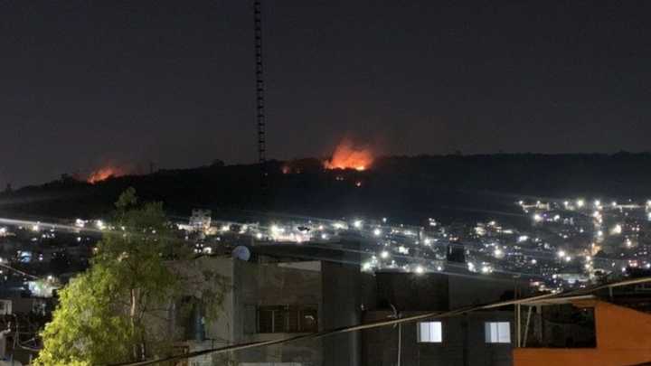 Reportan Incendio en la Sierra de Guadalupe, entre los Límites de CDMX y Edomex