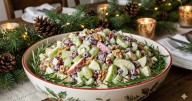 Ensalada Waldorf: la guarnición perfecta para sorprender en Navidad