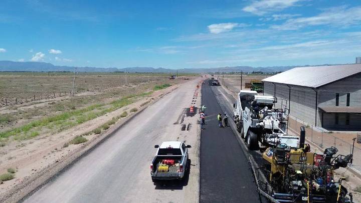 Avanza la modernización de la carretera Bavispe