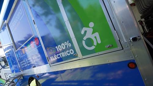 La Araucana inaugura nueva flota de sucursales móviles 100% eléctricas