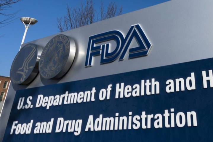FDA removing warnings from hormone replacement therapy products