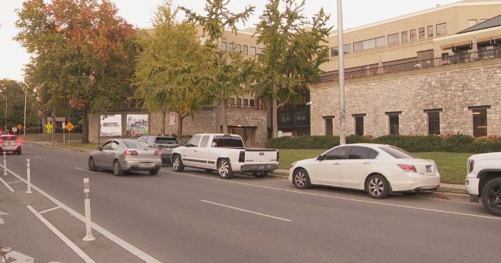 Musicians fight Nashville's paid parking plan for Music Row