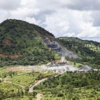 Fanfare as Guinea launches enormous Simandou iron ore mine