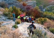 Rescatan a una escaladora en Cuenca al caerse de cinco metros