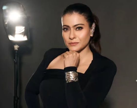 Kajol pens sweet birthday note for Aryan Khan