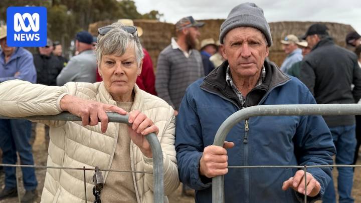 Farmers defy compulsory access powers to block VicGrid staff