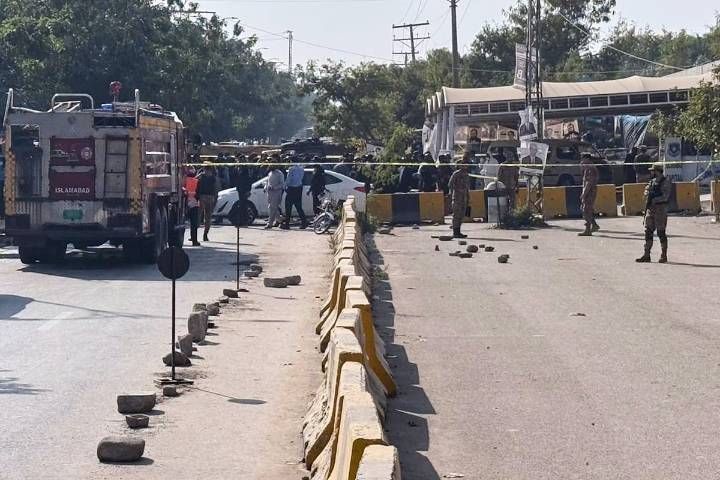Deadly Blast Kills Many Outside Islamabad District Court