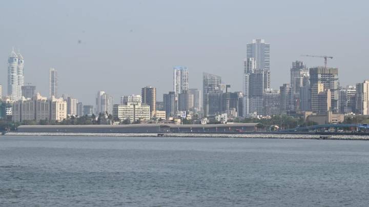 Mumbai weather updates: Clear skies but air quality takes a hit across the city
