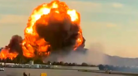 UPS Airlines Flight 2976 crash — accidente aéreo y explosión en Kentucky, EE. UU.