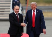 Russia Pushing for Early Donald Trump-Vladimir Putin Meeting