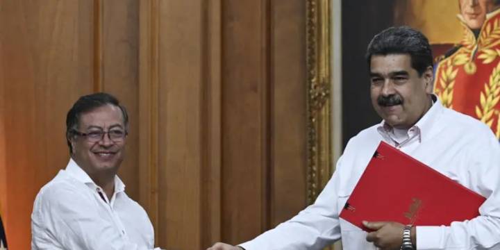 Gustavo Petro le dio la espalda a Nicolás Maduro en medio de crisis entre Venezuela y Estados Unidos: “Yo no lo apoyo”