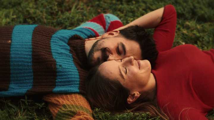 Camilo y Evaluna estrenan villancico