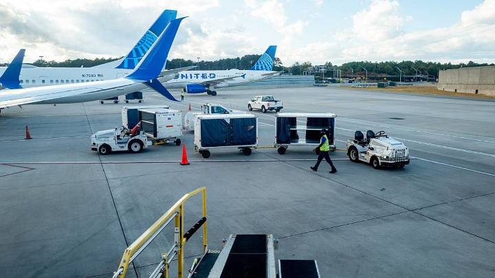 What are the busiest airports in the US?