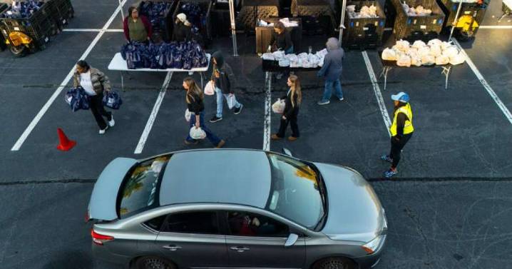 Uncertainty over federal food aid deepens as shutdown continues