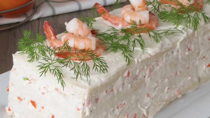 Pastel de merluza y langostinos: una receta fácil e ideal para triunfar en Navidad