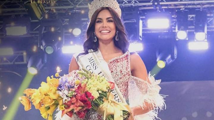Colombiana deslumbra en traje de baño en Miss Universo, en Tailandia