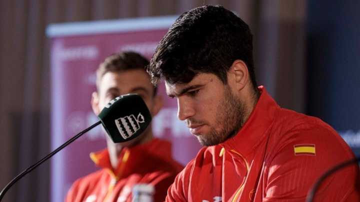 ¿Se puede beneficiar Argentina? Carlos Alcaraz no jugará la Copa Davis por lesión