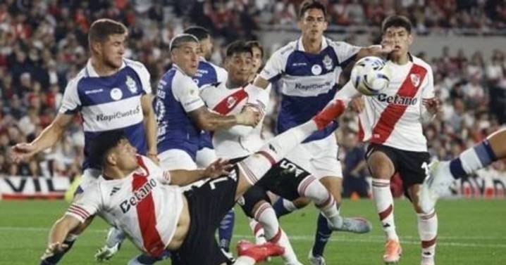 Gimnasia hizo historia y venció a River en el Monumental después de 20 años