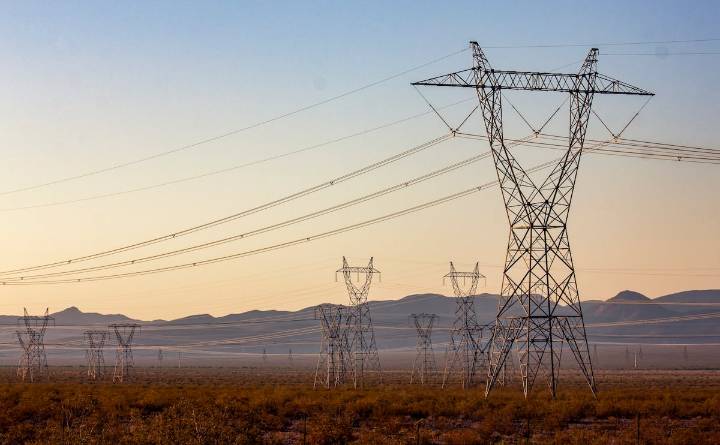 Solar growth cushions Colorado River hydropower declines