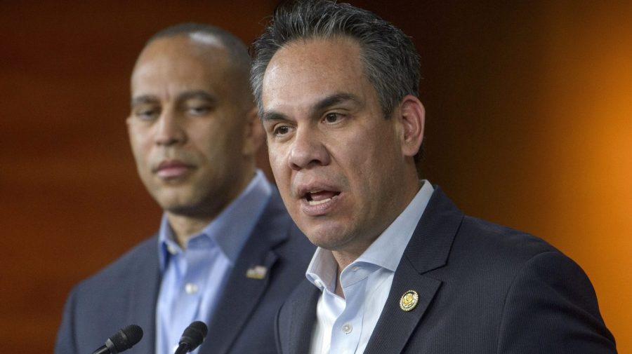 Watch live: Democrats give remarks as House set to vote on release of Epstein files