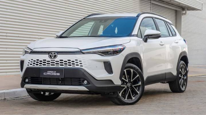 Cuánto cuesta el Toyota Corolla Cross en noviembre 2025