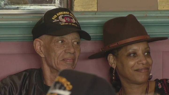 Vets and advocates keep an eye on government shutdown during Veteran's Day