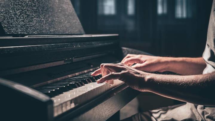 València 'se llena' de pianos