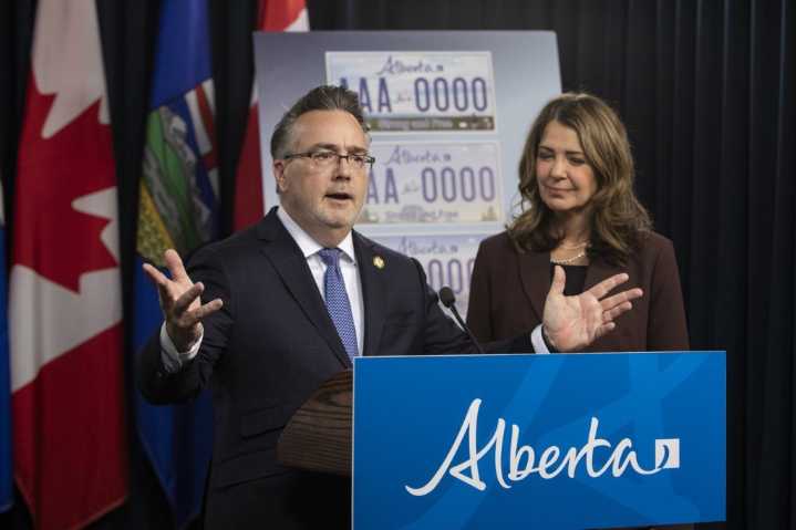 Alberta’s Smith says recall petitions distracting from government’s ‘amazing’ work