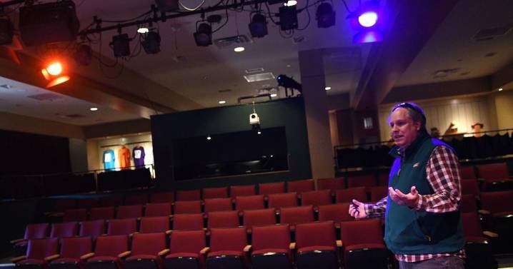 New Business: Steeplegate Mall ups and downs frustrates old tenant; Frida Mexican Bar opens in Epping