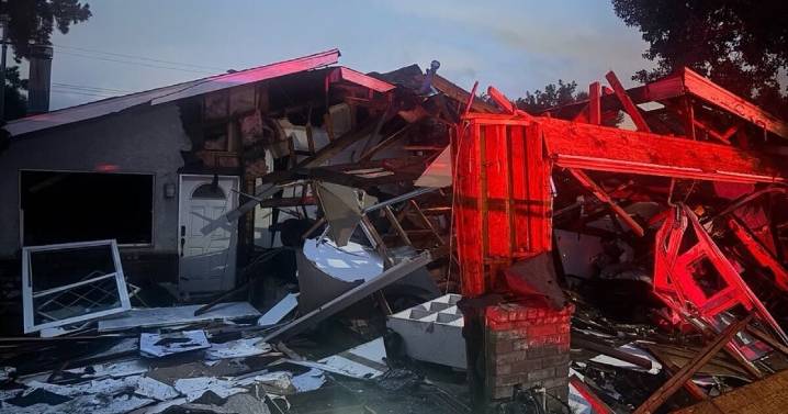 House explodes in Southern California, injuring 8 people and damaging nearby homes