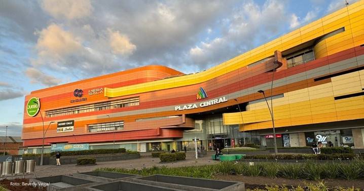 Ellos son la mente maestra detrás de Plaza Central, famoso centro comercial que le montó pelea a los outlets