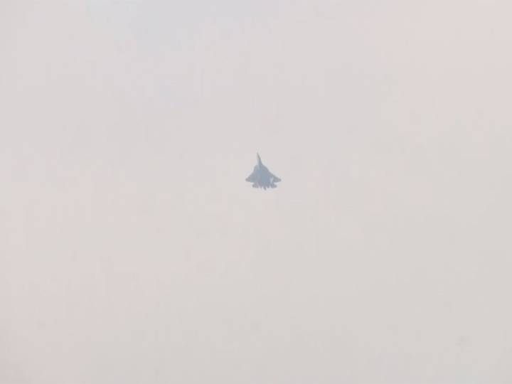 Russia showcases Su-57E, new defence tech at Dubai Air Show