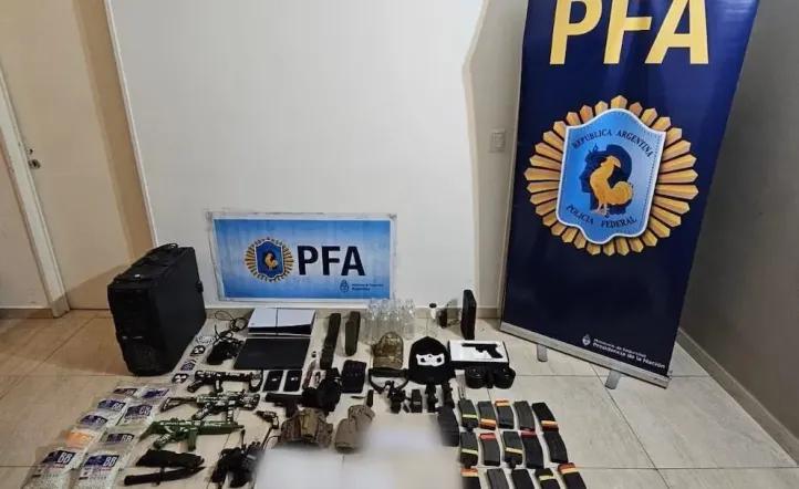 Detuvieron a un adolescente que planeaba un atentado en un colegio y promovía el nazismo