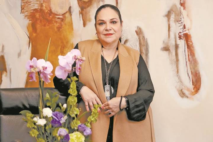 Deja funcionaria todo por estar con la familia