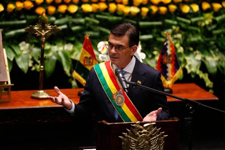 Rodrigo Paz asume presidencia de Colombia y abre nuevo ciclo tras 20 años de socialismo