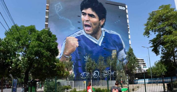 Cinco años sin Maradona: el futbol argentino lo vuelve a llorar