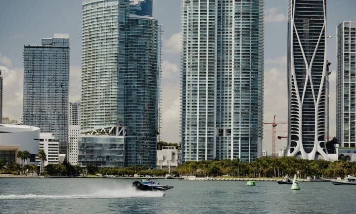 Velocidad y lujo sobre el agua: así es la E1 Series en la que compiten Nadal o Will Smith