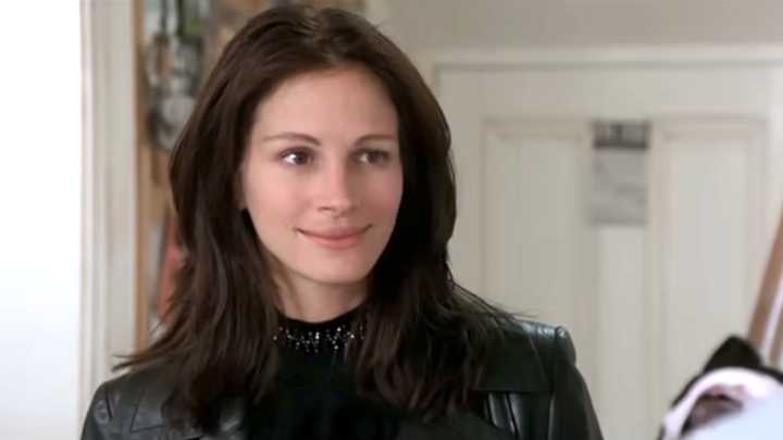 Julia Roberts Recalls The Time She Showed Off Armpit Hair On The Red Carpet And People Lost Their Dang Minds