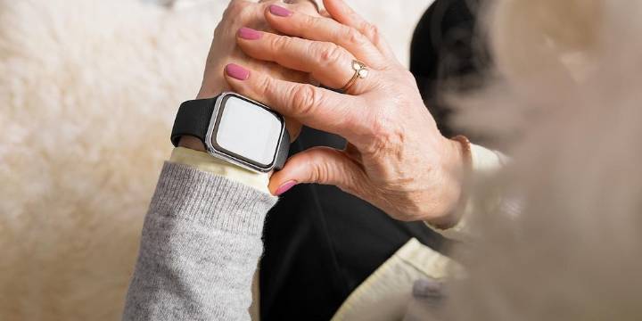 El reloj inteligente impulsado por IA puede detectar enfermedades cardíacas