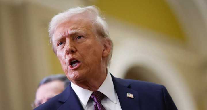 Donald Trump anunció que pausará de manera permanente la migración desde países del tercer mundo, tras un violento ataque en Washington